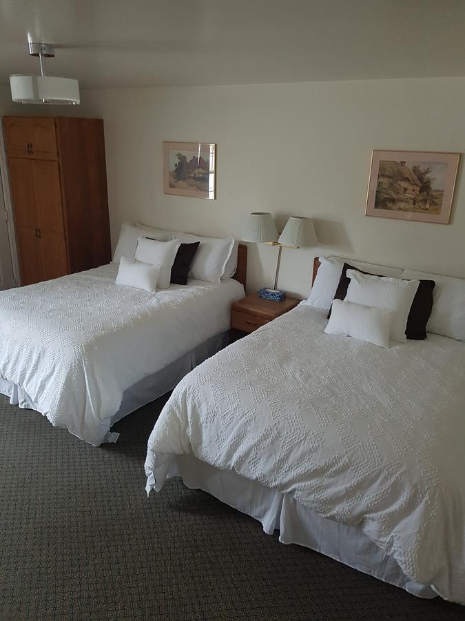 Covered Bridge Inn & Suites Сассекс Экстерьер фото