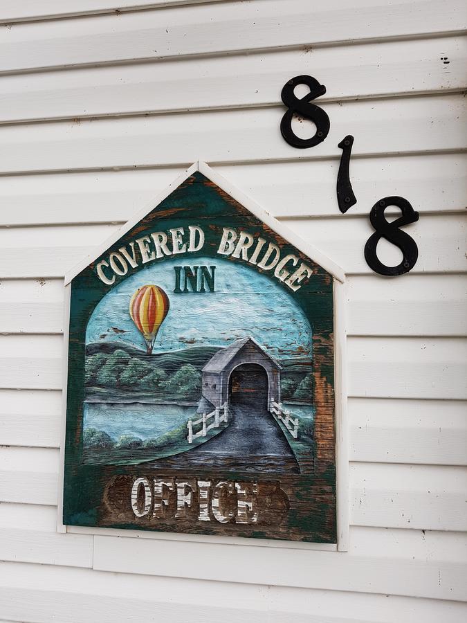 Covered Bridge Inn & Suites Сассекс Экстерьер фото